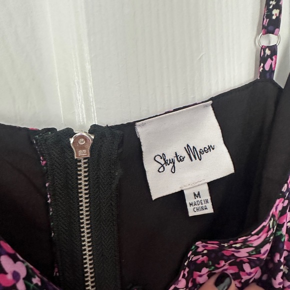 Sky to the moon floral pink and black corset crop top - Picture 2 of 3